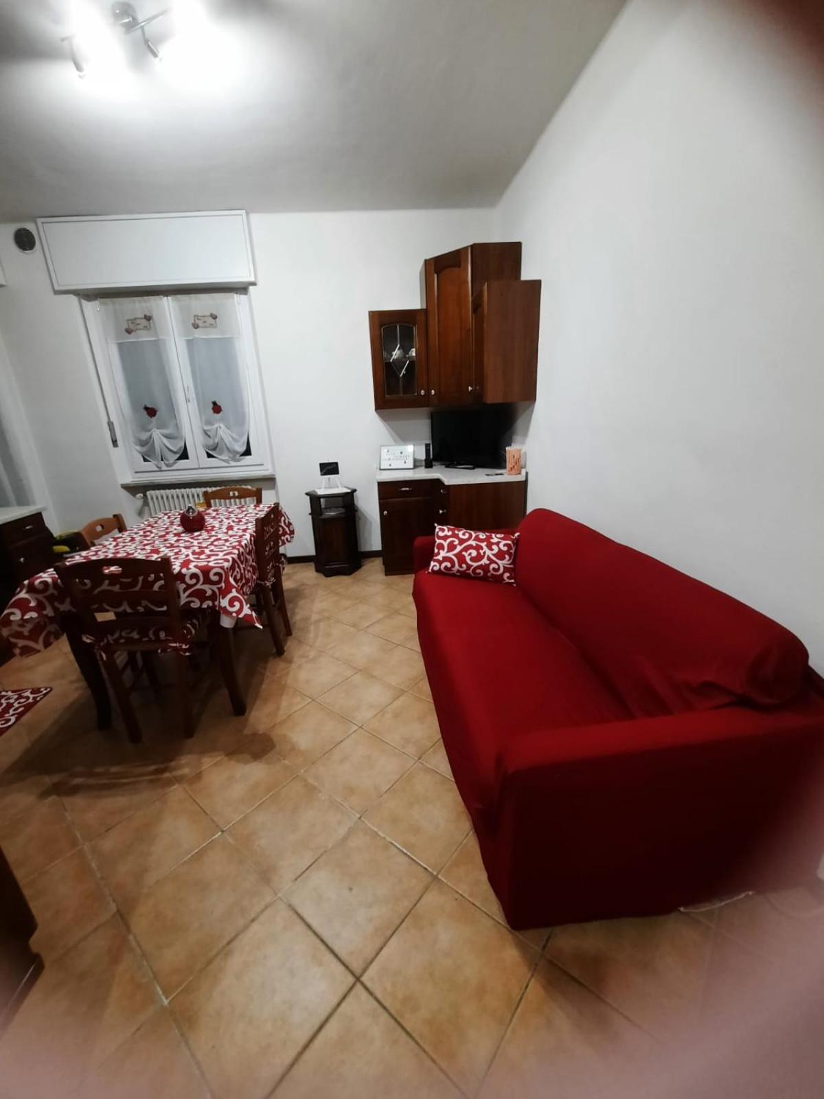 Casa Vacanze Le Coccinelle Nizza Monferrato Exteriör bild